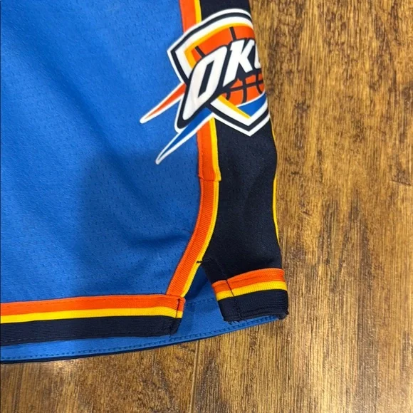 Nike nBA OKC Thunder Blue and Orange Shorts - Picture 4 of 4